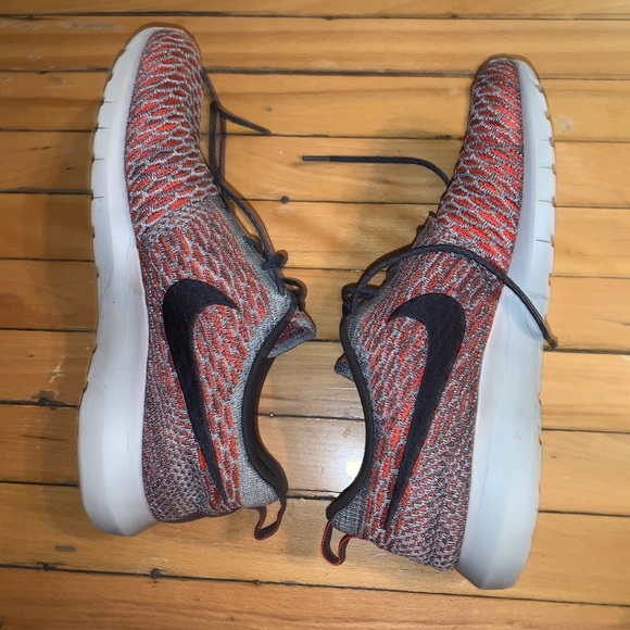 🔥 Men’s NIKE ROSHE Shoes🔥 - Picture 3 of 6